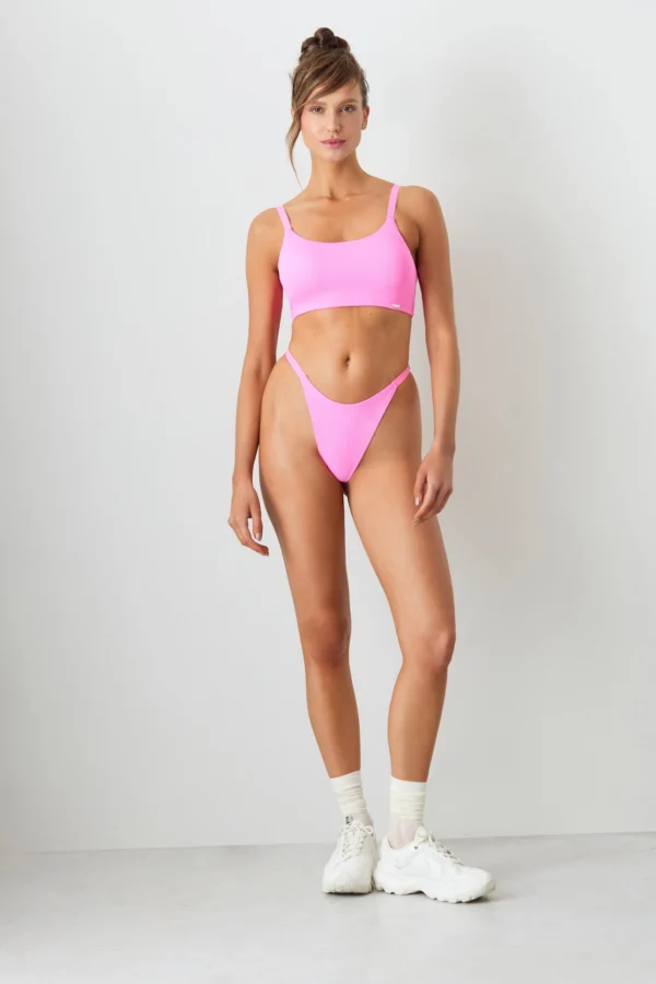 Brigitte Art 1637 Conjunto con taza removible de morley con interno de microfibra y less regulable.