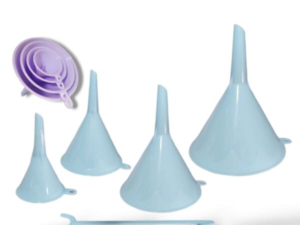 Juego De 4 Embudos Plásticos